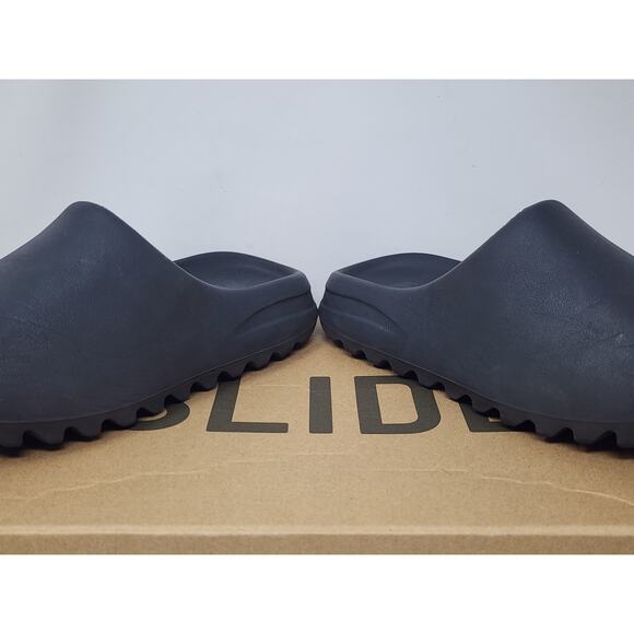 Adidas Yeezy Slide ONYX HQ6448 Size 6 WORN main image 6